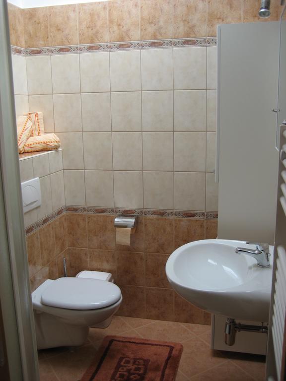 Turisticna Kmetija Pri Rebkovih Apartment อายดอฟช์ชีนา ห้อง รูปภาพ